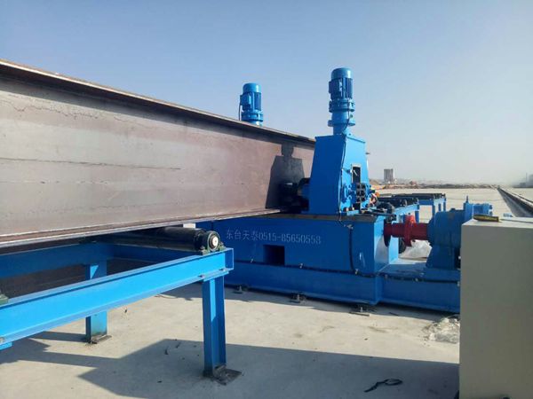 鋼結(jié)構(gòu)矯正機